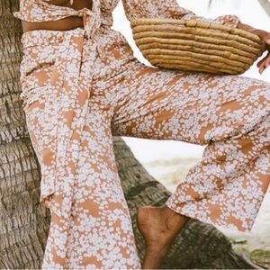 Sabo Skirt Floral Pants in Tan and White